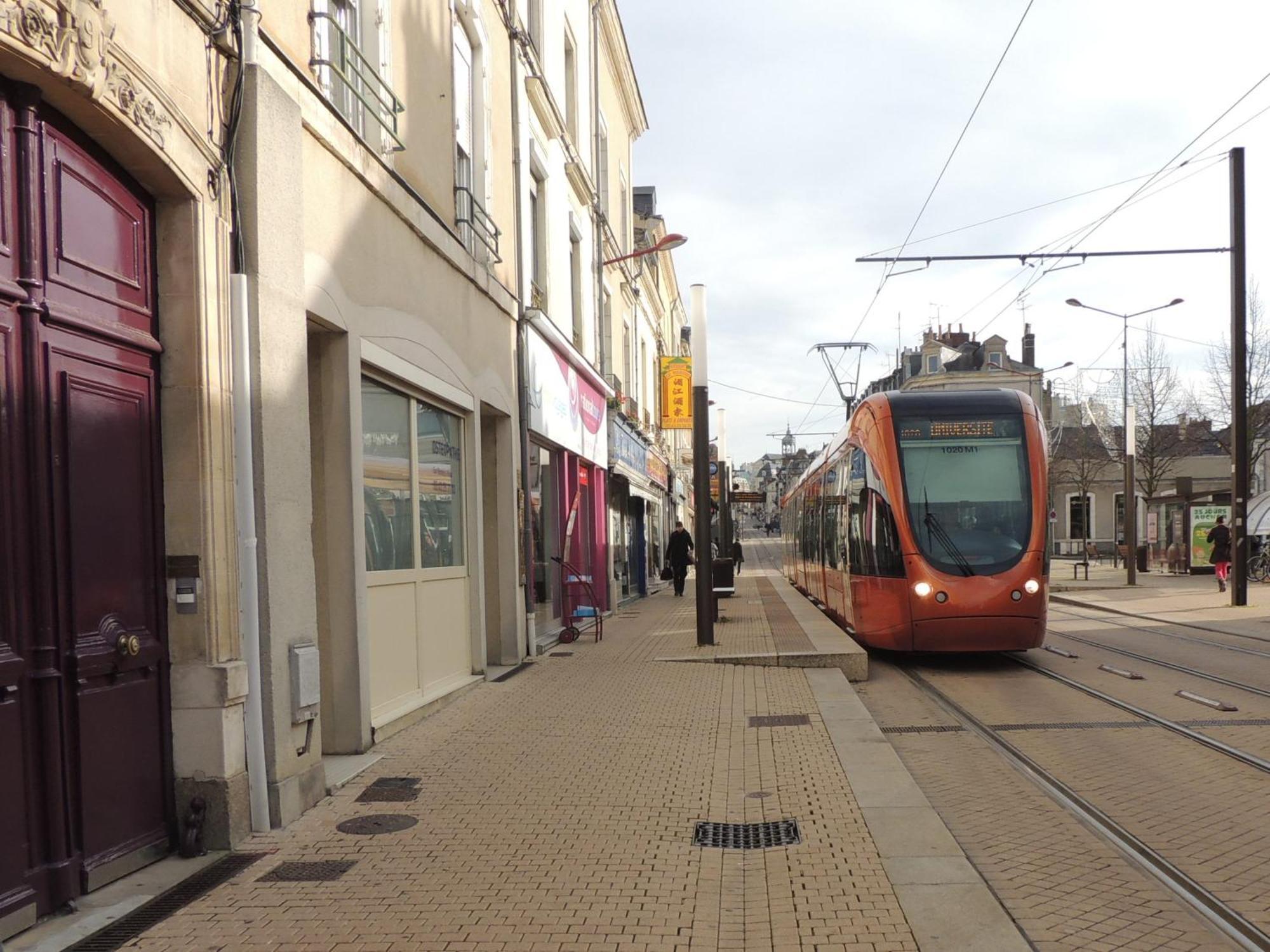 Appartement Le Gambetta Льо Ман Екстериор снимка
